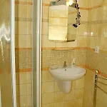 Konukevi Penzion A Restaurace U Mamy