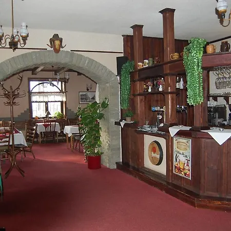 Konukevi Penzion A Restaurace U Mamy Frýdek-Místek