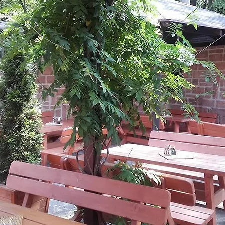 Penzion A Restaurace U Mamy Gæstehus 3*