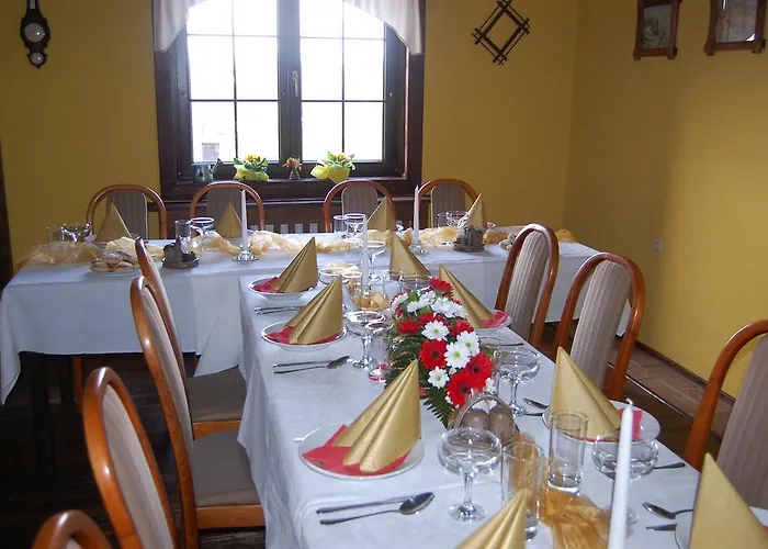 Penzion A Restaurace U Mamy Maison d'hôtes 3*